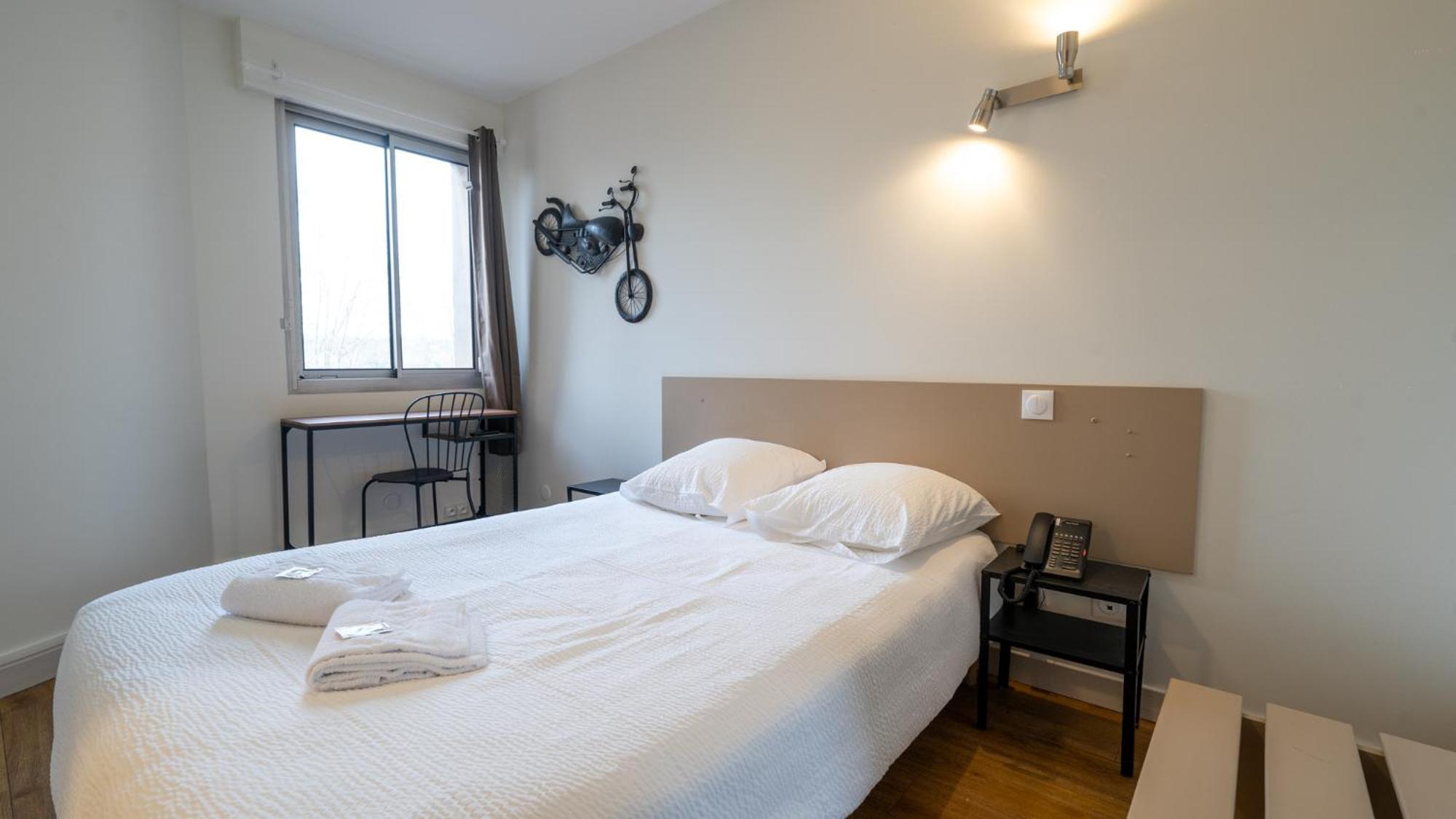 Hotel Des Docks Digoin Bagian luar foto