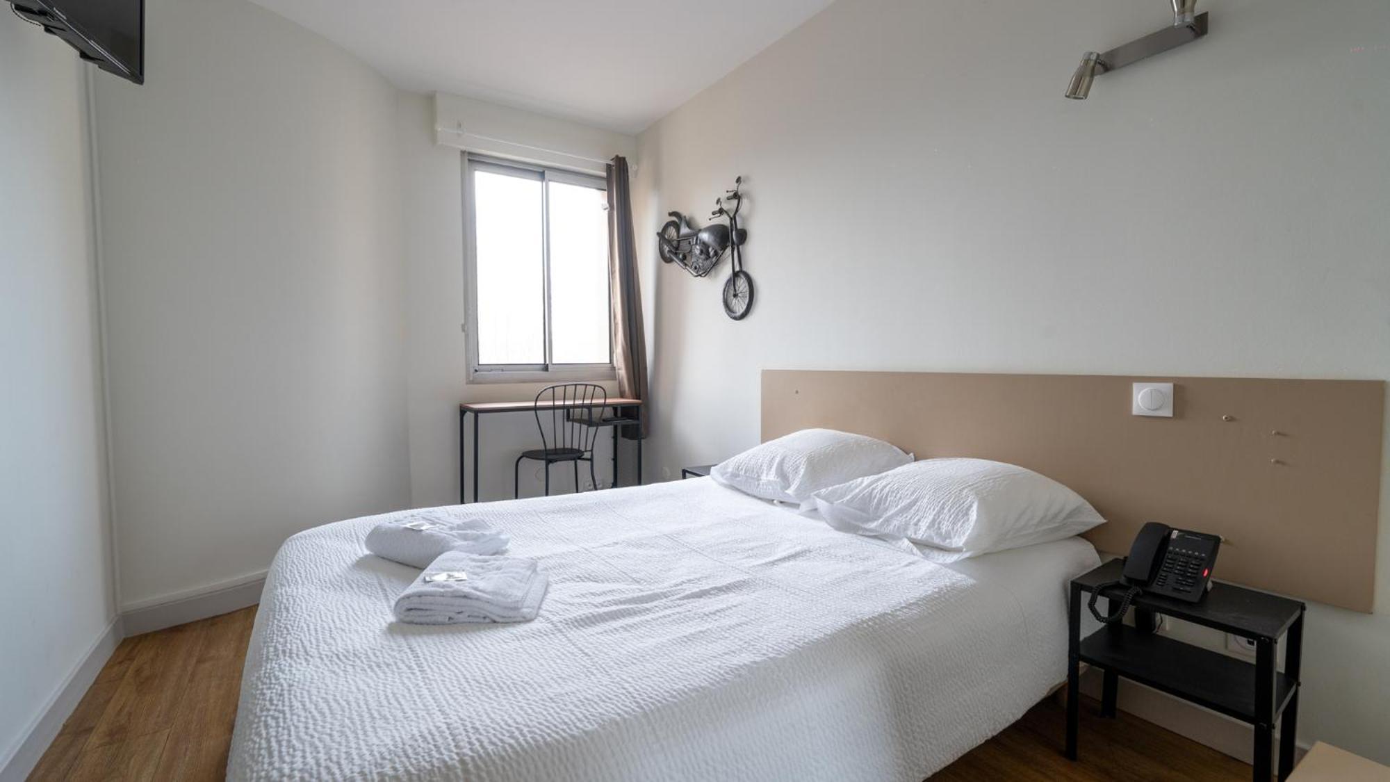 Hotel Des Docks Digoin Bagian luar foto