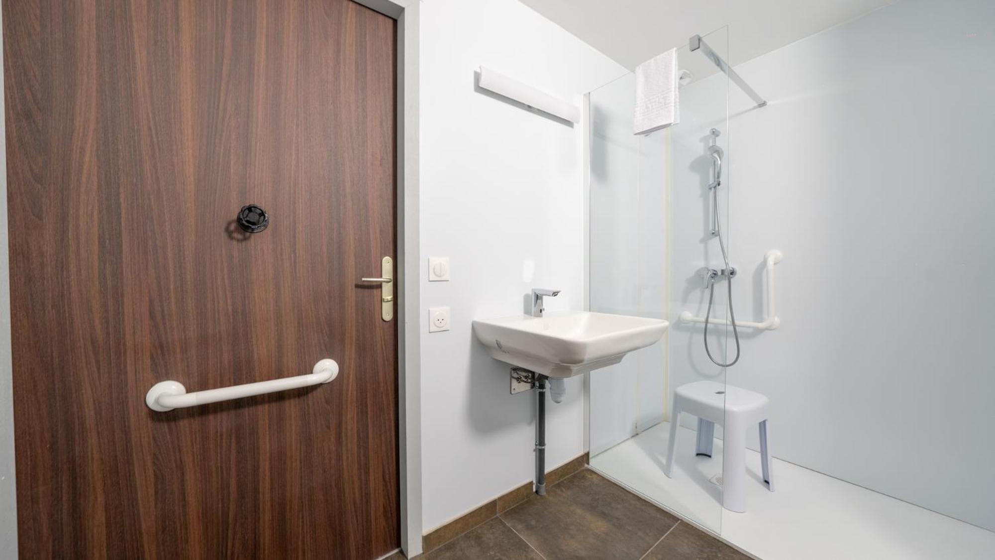 Hotel Des Docks Digoin Bagian luar foto